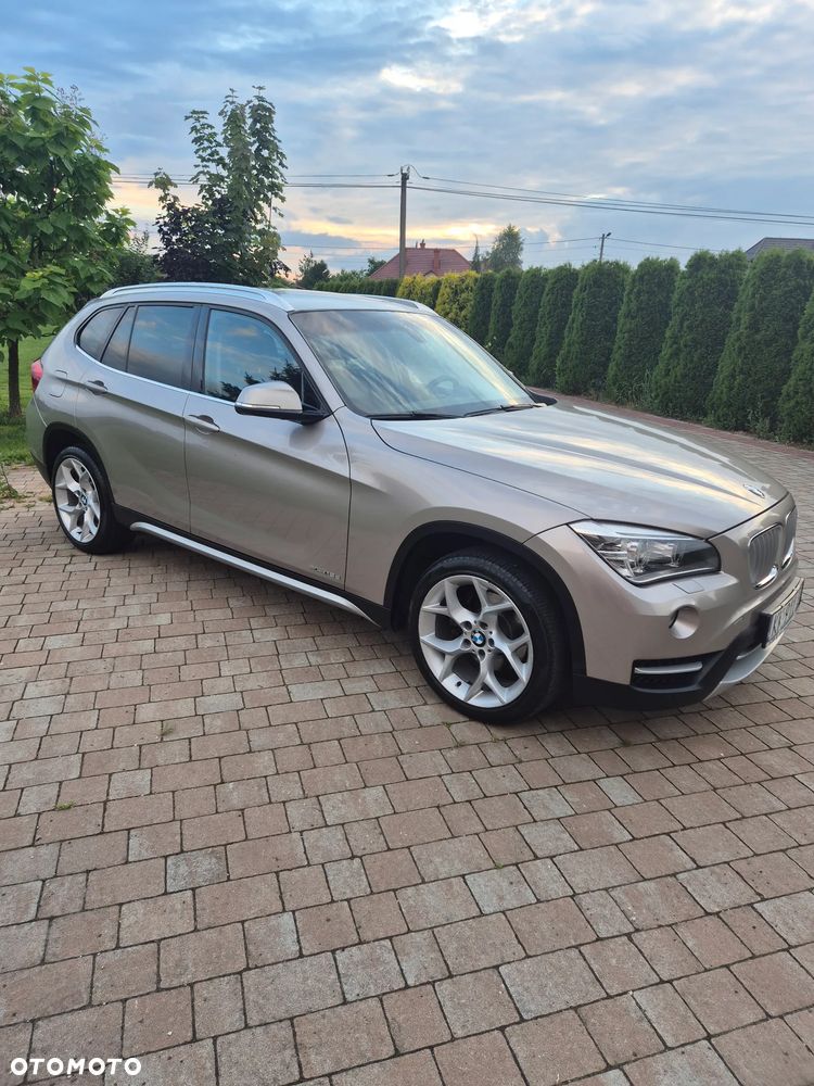 BMW X1 xDrive18d xLine - 10