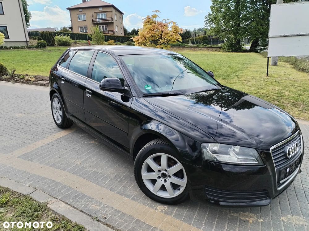 Audi A3 Sportback - 3