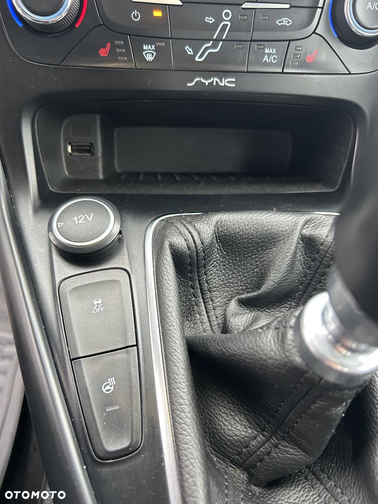 Ford Focus 2.0 EcoBoost ST - 21