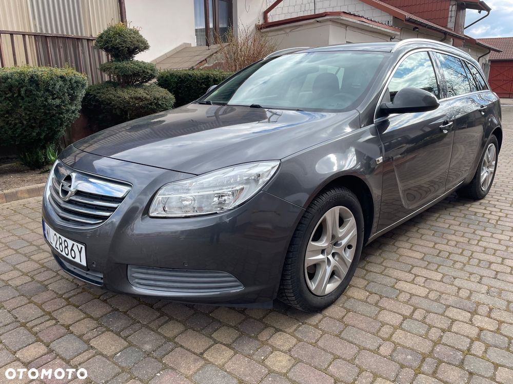 Opel Insignia - 1