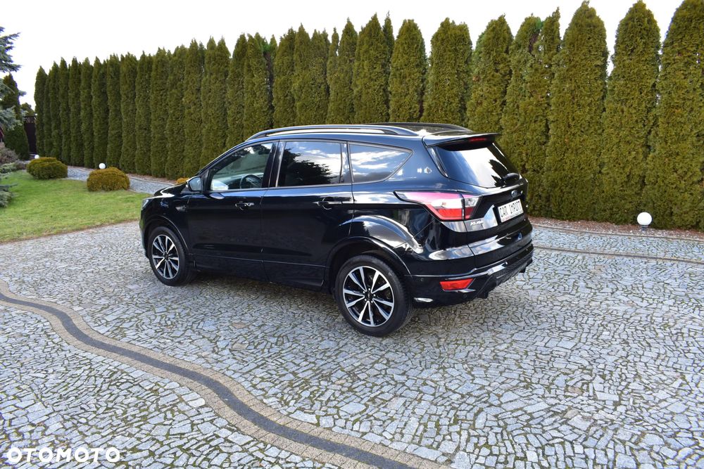 Ford Kuga 1.5 EcoBoost 2x4 ST-Line - 17