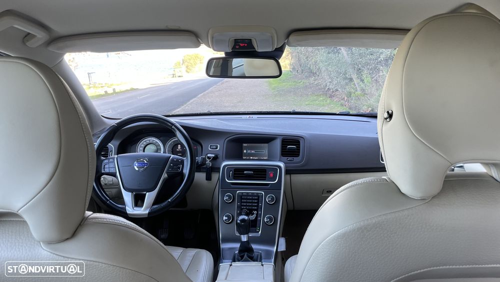 Volvo S60 2.0 D3 Momentum - 11