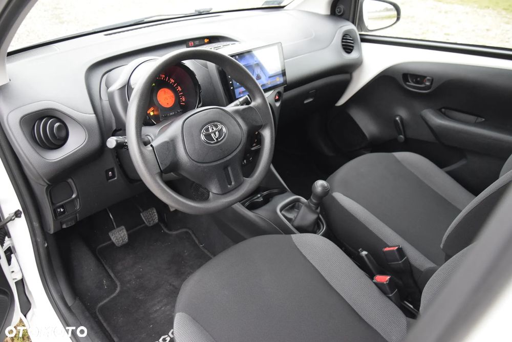 Toyota Aygo - 12
