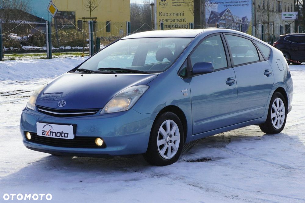 Toyota Prius 1.5 VVT-i Sol - 1
