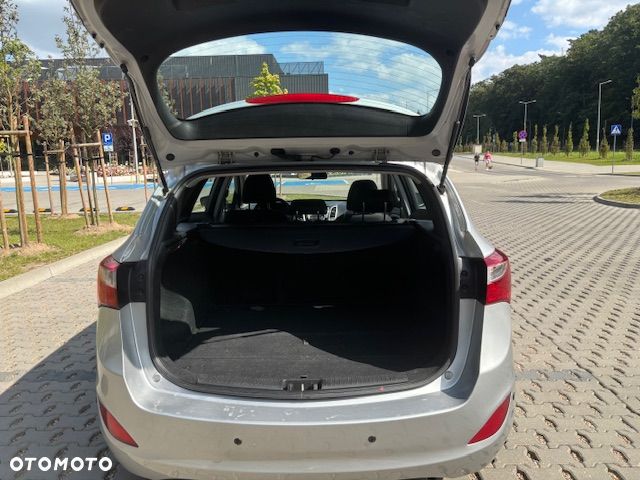 Hyundai i30 1.6 CRDi Classic - 10