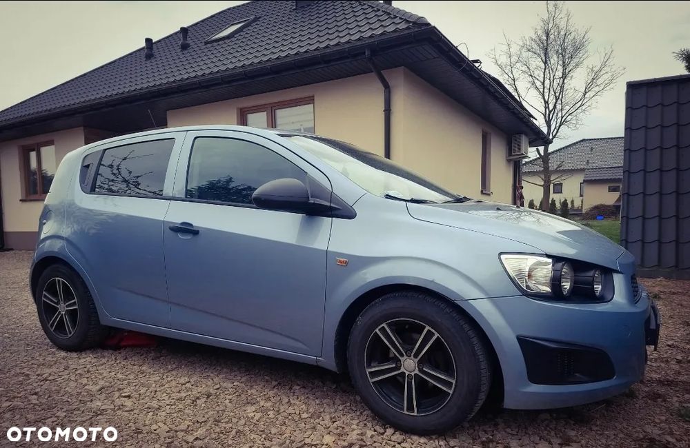 Chevrolet Aveo 1.2 LT+ - 1