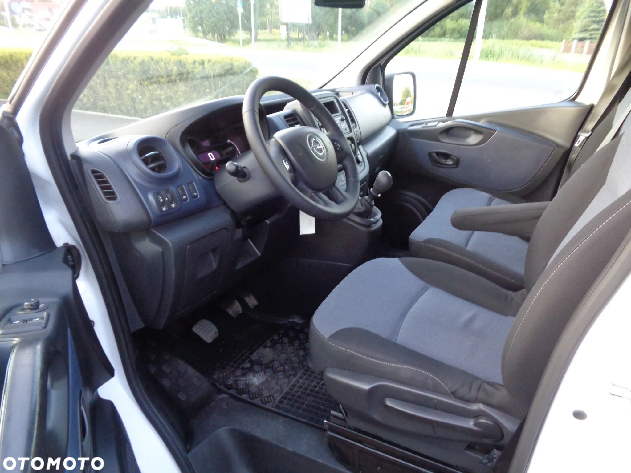 Opel Vivaro L1H1 2,7t Edition Premium - 9