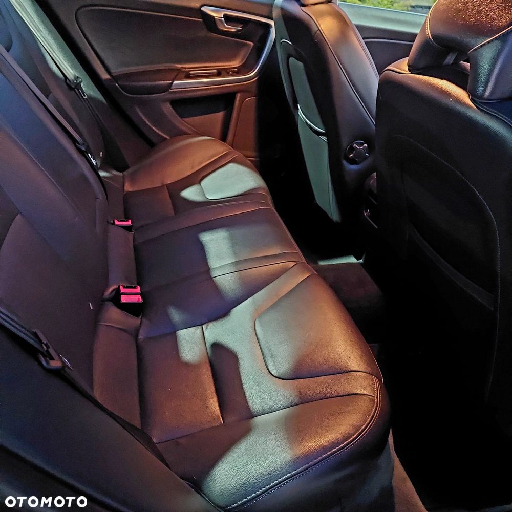 Volvo S60 T5 Geartronic Summum - 12
