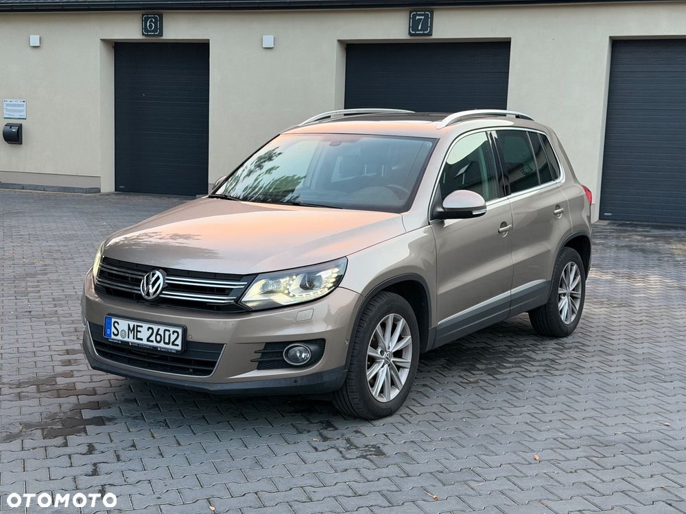 Volkswagen Tiguan - 1
