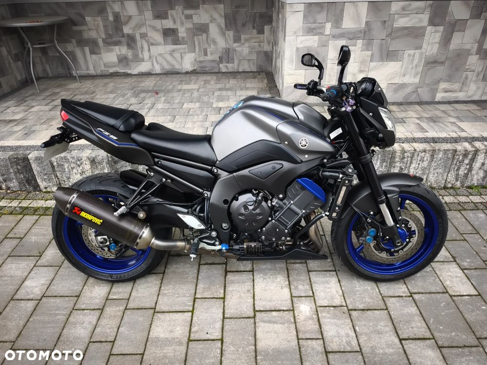Yamaha FZ8 - 1