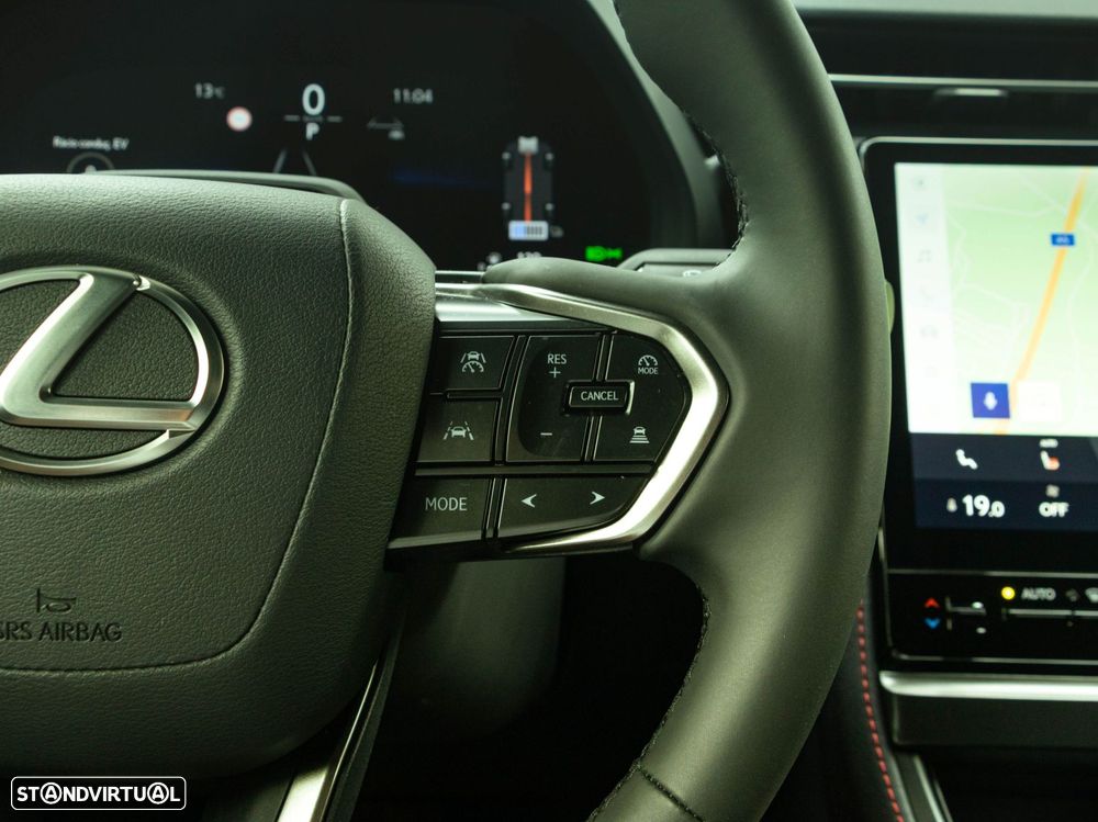 Lexus LBX Emotion - 30