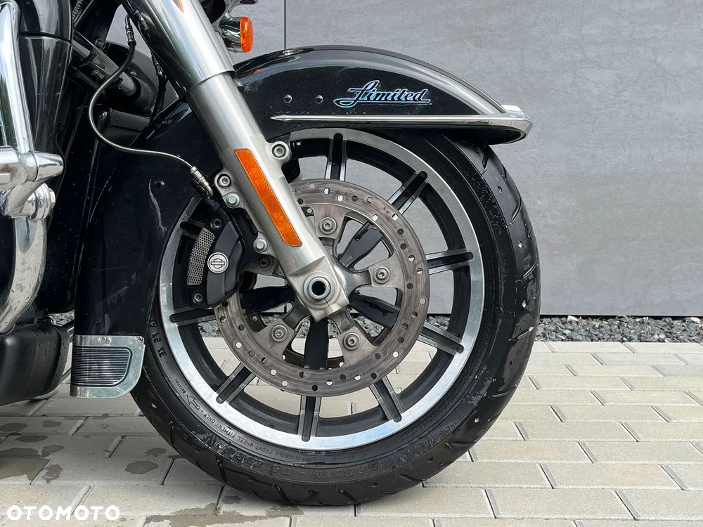 Harley-Davidson Touring Ultra Limited - 16