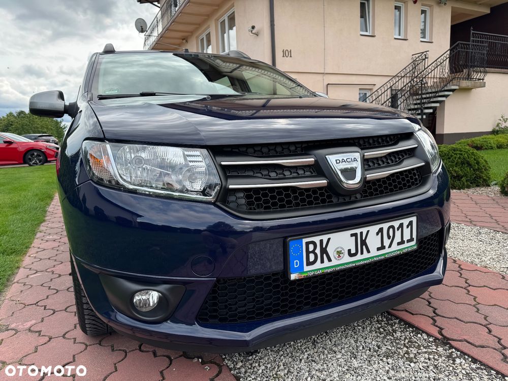 Dacia Logan TCe 90 Celebration - 9