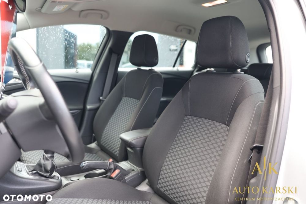 Opel Astra - 32