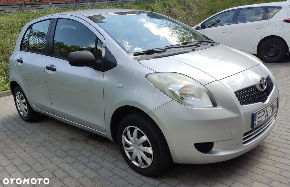 Toyota Yaris - 3