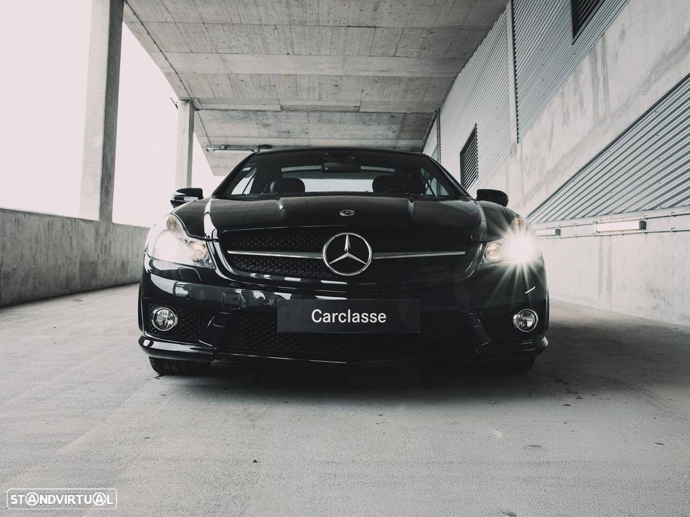 Mercedes-Benz SL 63 AMG Standard - 41