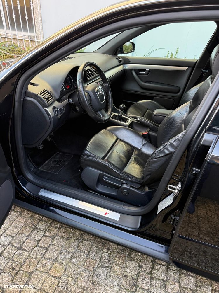 Audi A4 Avant 2.0 TDi S-line - 9