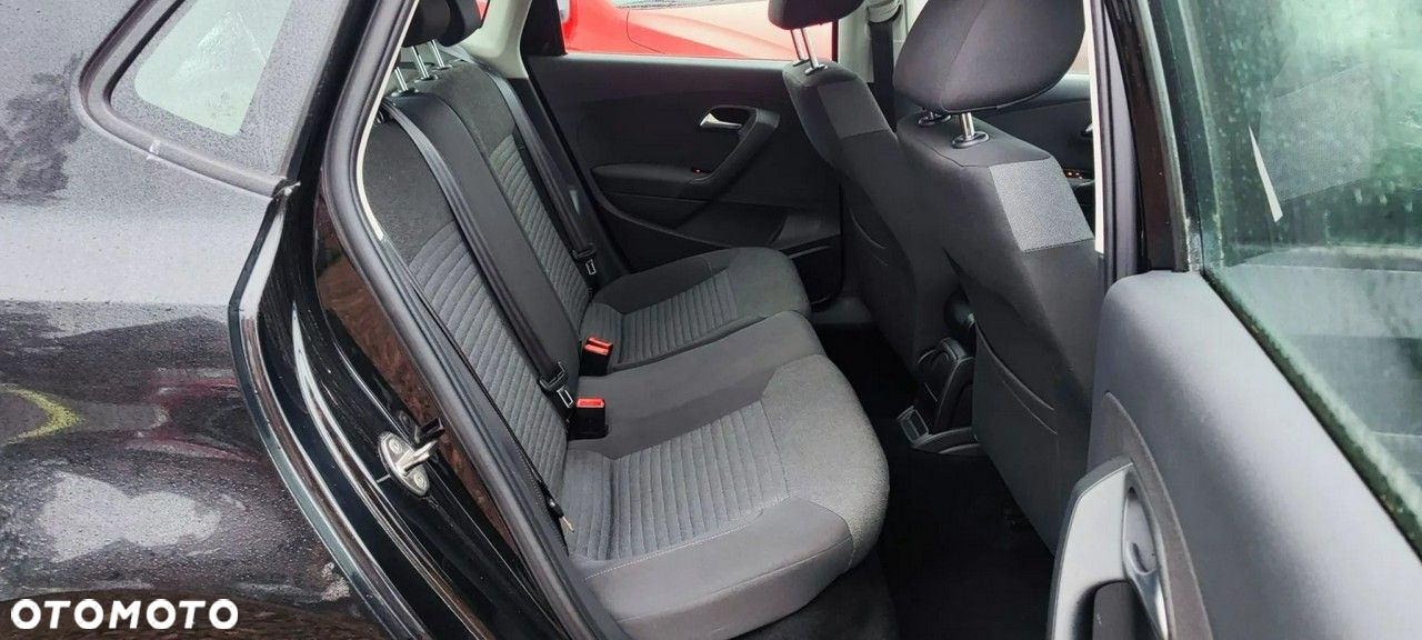 Volkswagen Polo - 16