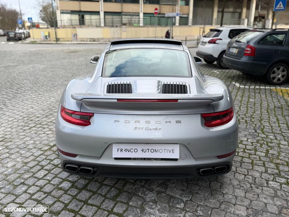 Porsche 911 (991) Turbo PDK - 4