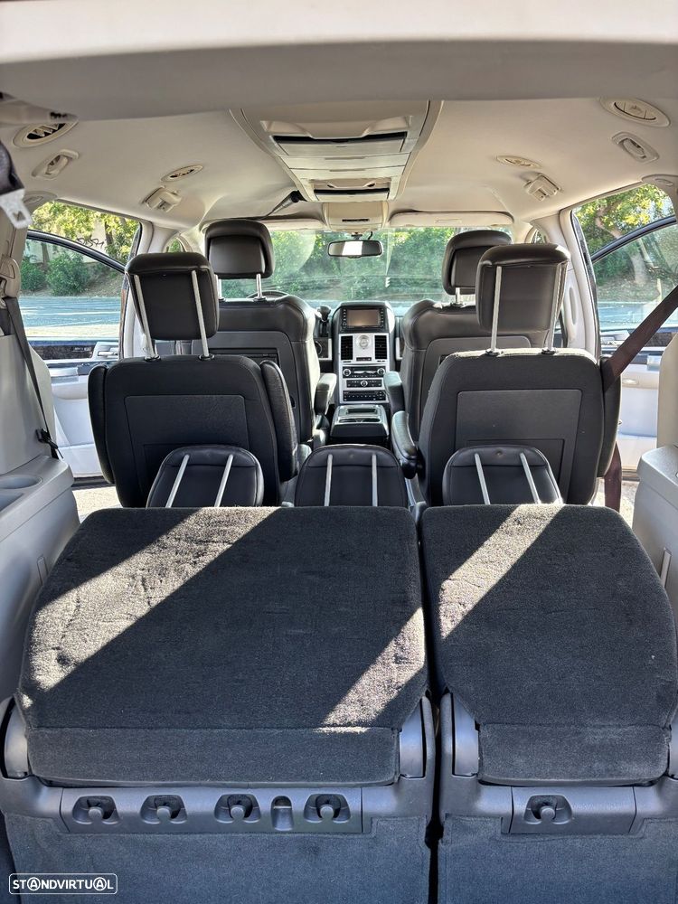 Chrysler Grand Voyager 2.8 CRD ATX Limit. Stow Go - 15