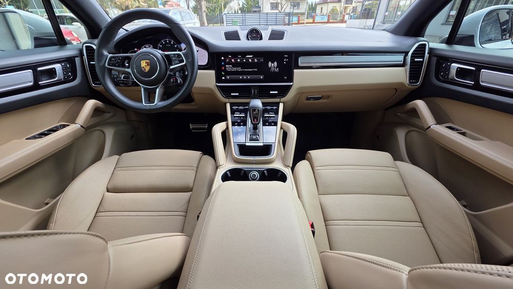 Porsche Cayenne S Platinum Edition - 23