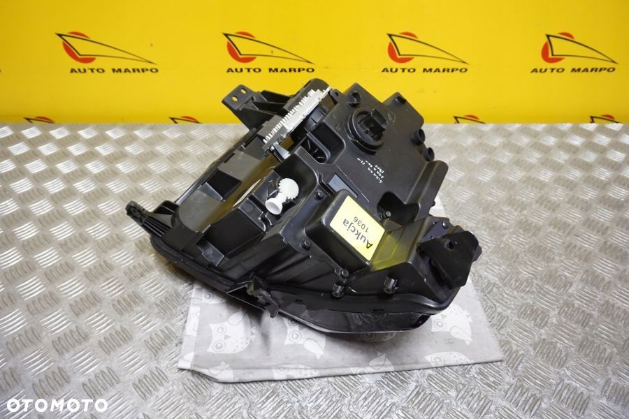 GMC SIERRA 1500 2022 - REFLEKTOR LAMPA PRZÓD LED LEWA SREBRNA USA - 10