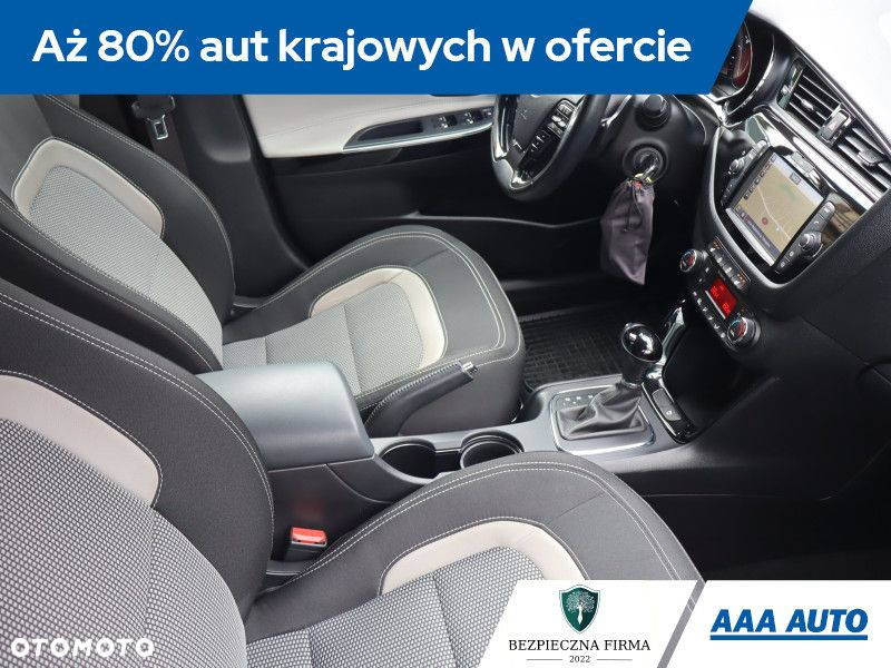 Kia Ceed - 10