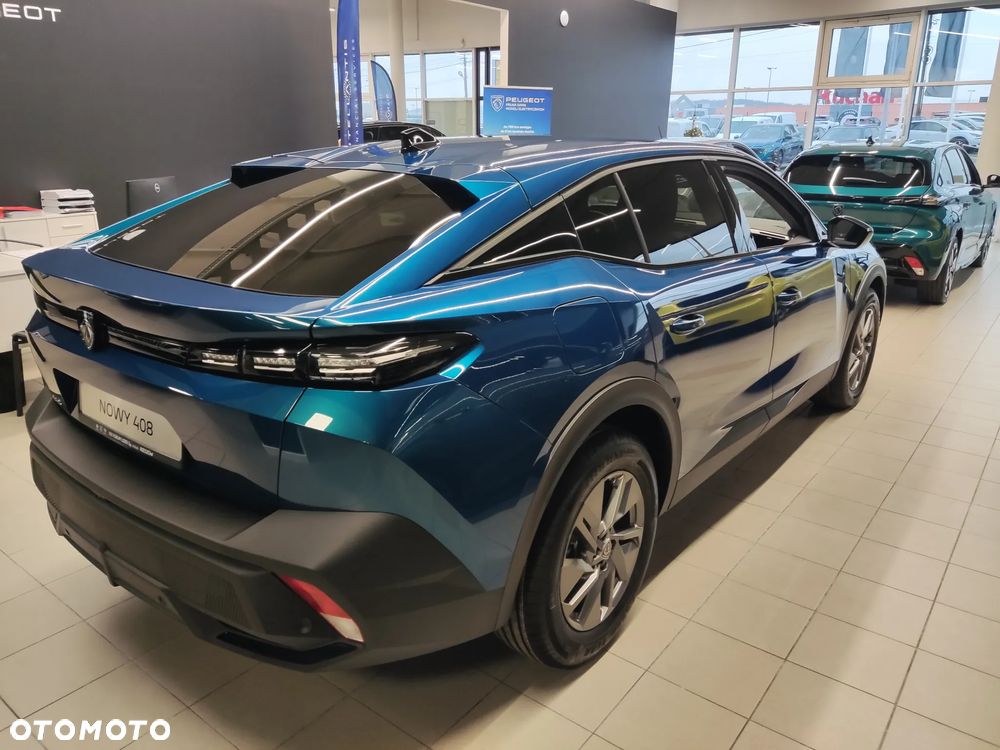 Peugeot 408 - 4