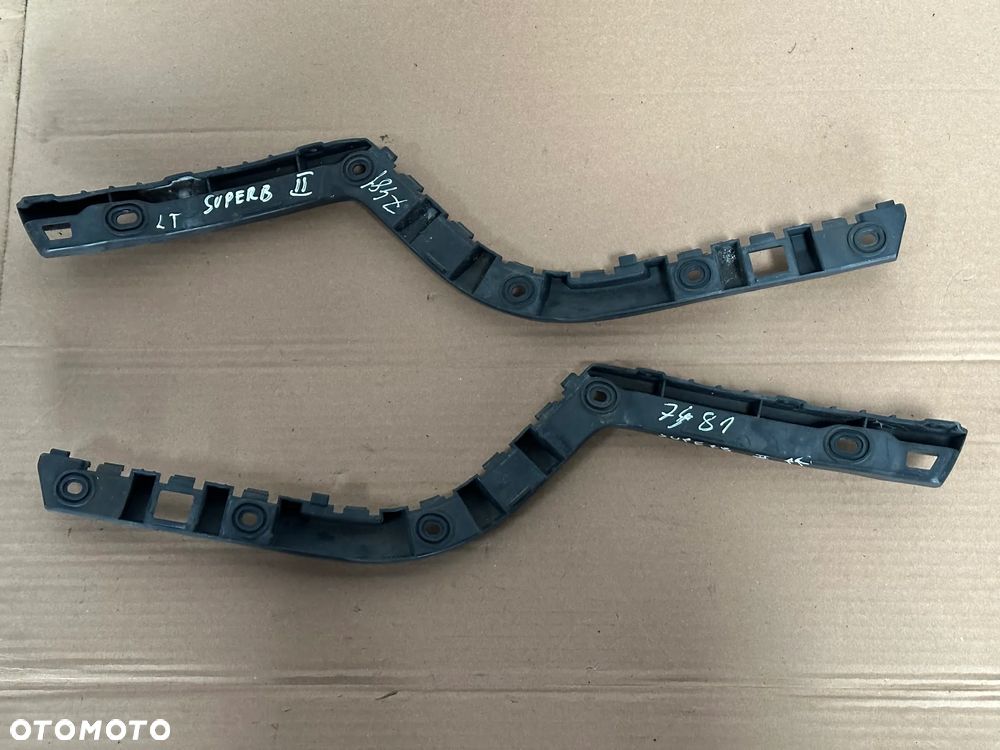 ŚLIZG MOCOWANIE ZDERZAKA TYŁ SKODA SUPERB II 3T5807393 3T5807394 - 1