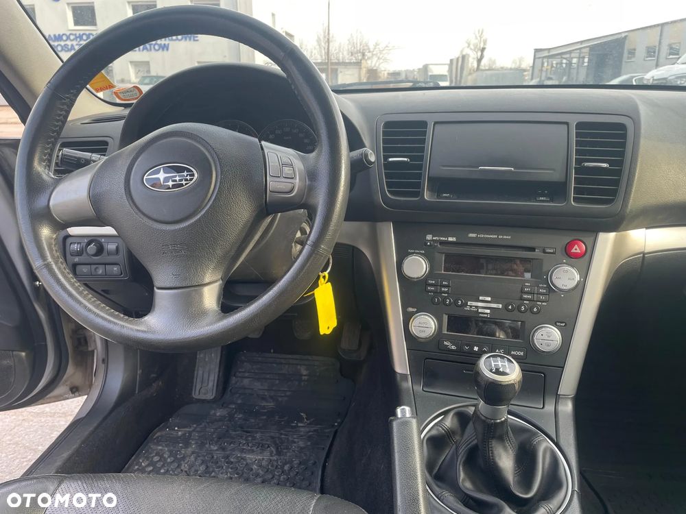 Subaru Legacy 2.0D Exclusive - 10