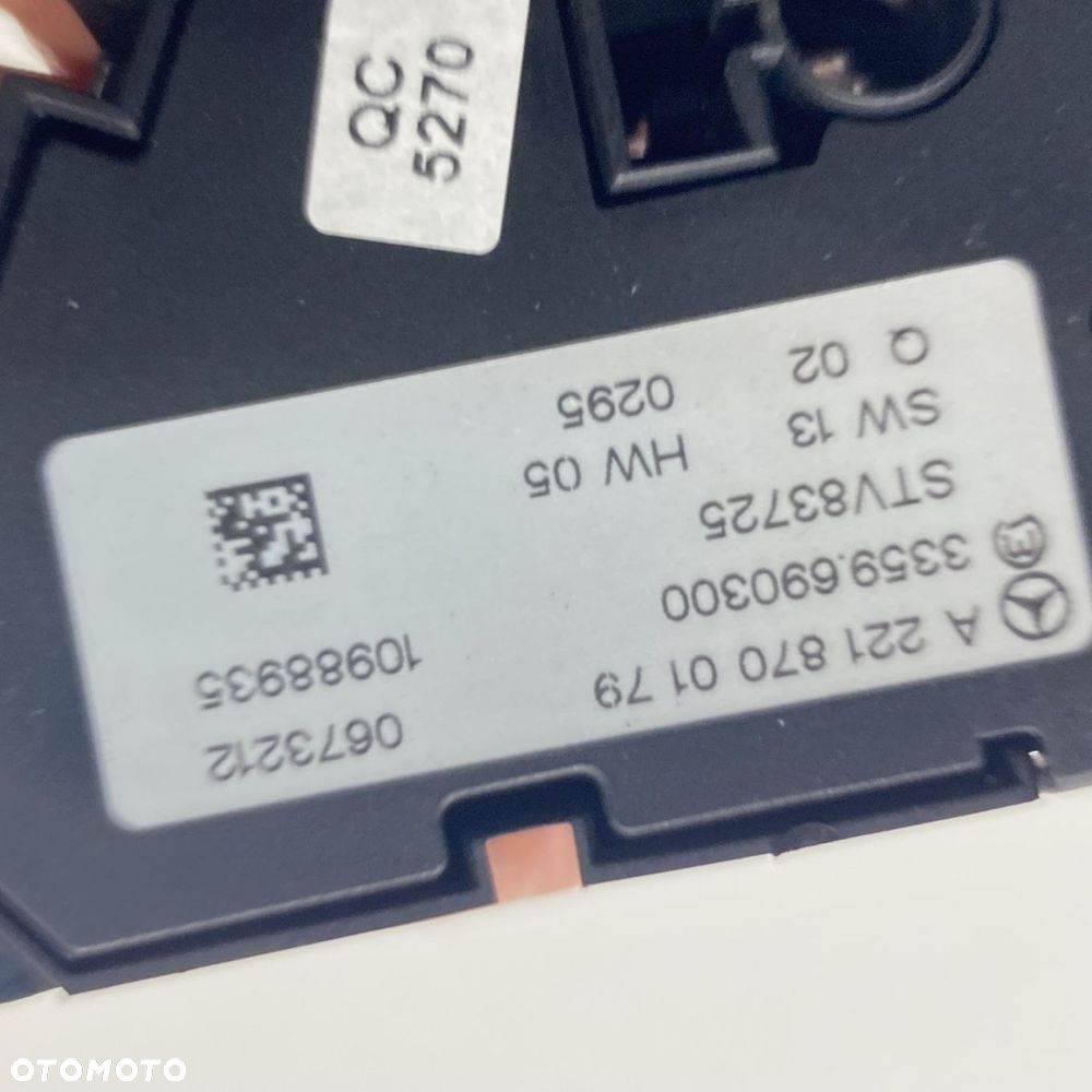PANEL FOTELA PRAWY TYLNY MERCEDES S W221 LIFT  A2218700179 - 4