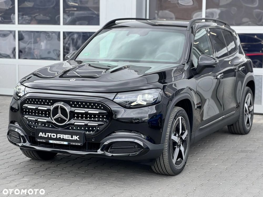 Mercedes-Benz GLB - 4