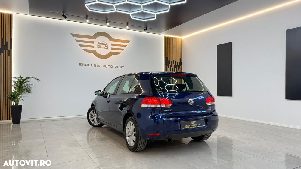 Volkswagen Golf 1.6 TDI DPF BlueMotion - 5