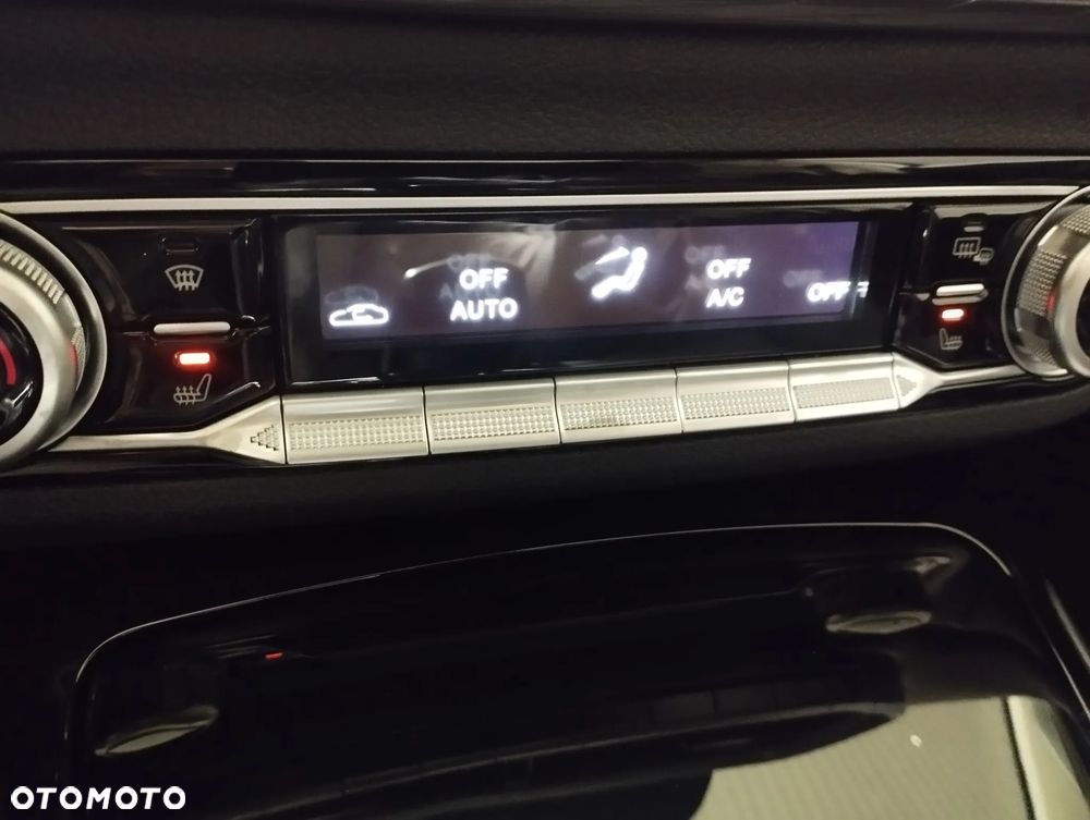 Bestune T77 1.5T Business DCT - 20