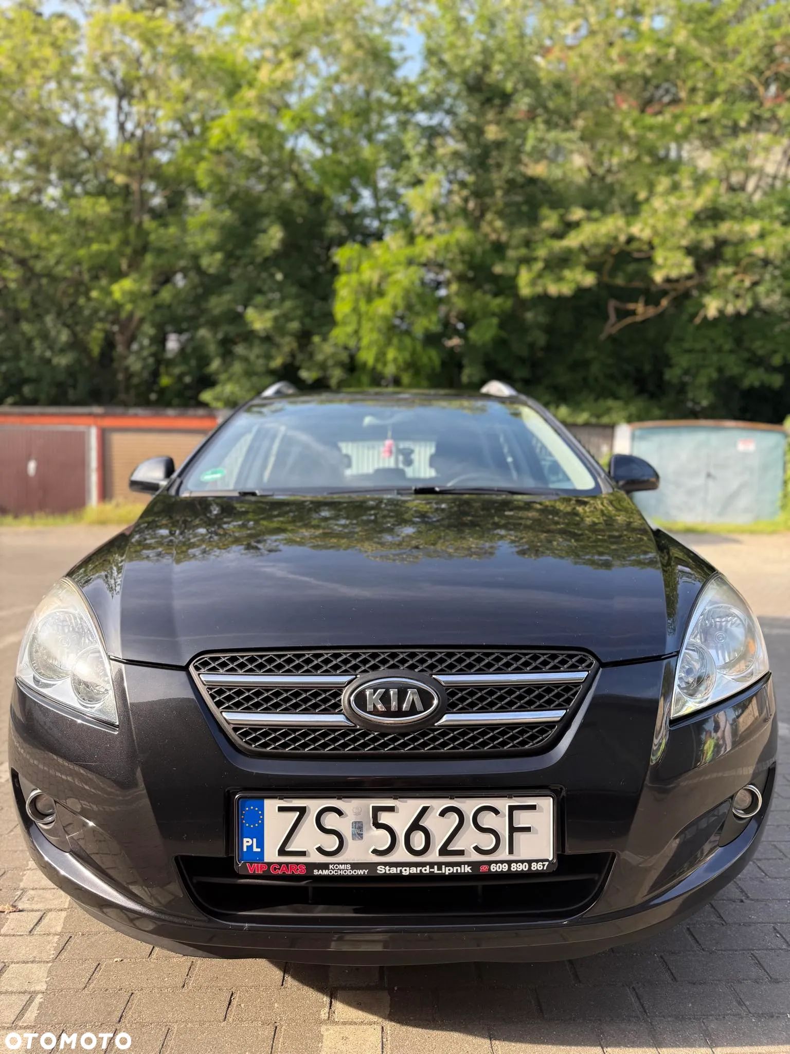 Kia Ceed - 1