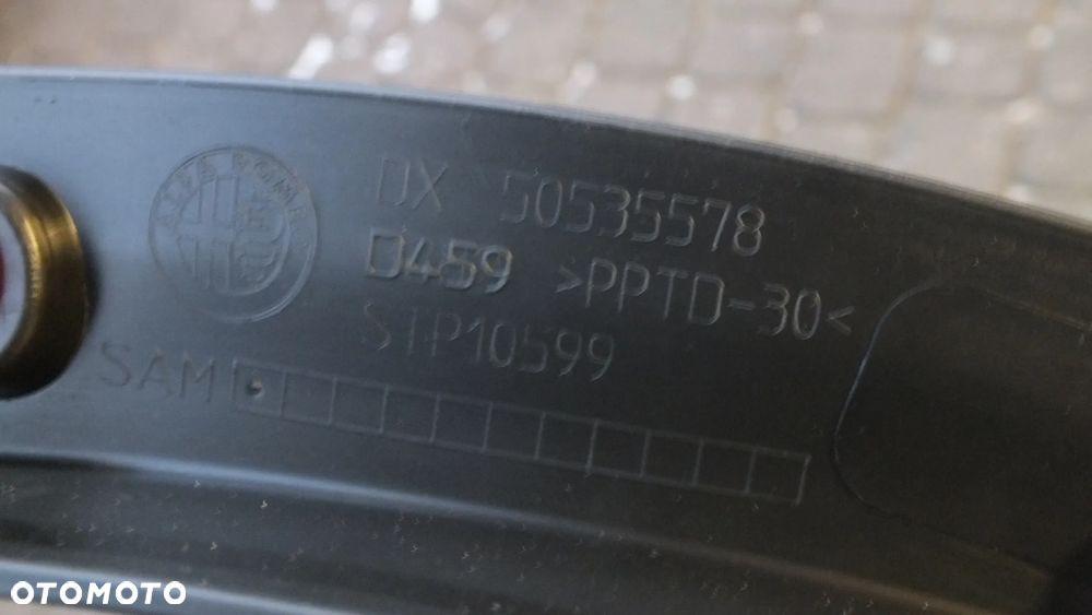 Listwa błotnika przednia prawa Alfa Romeo Stelvio 50535578 - 4