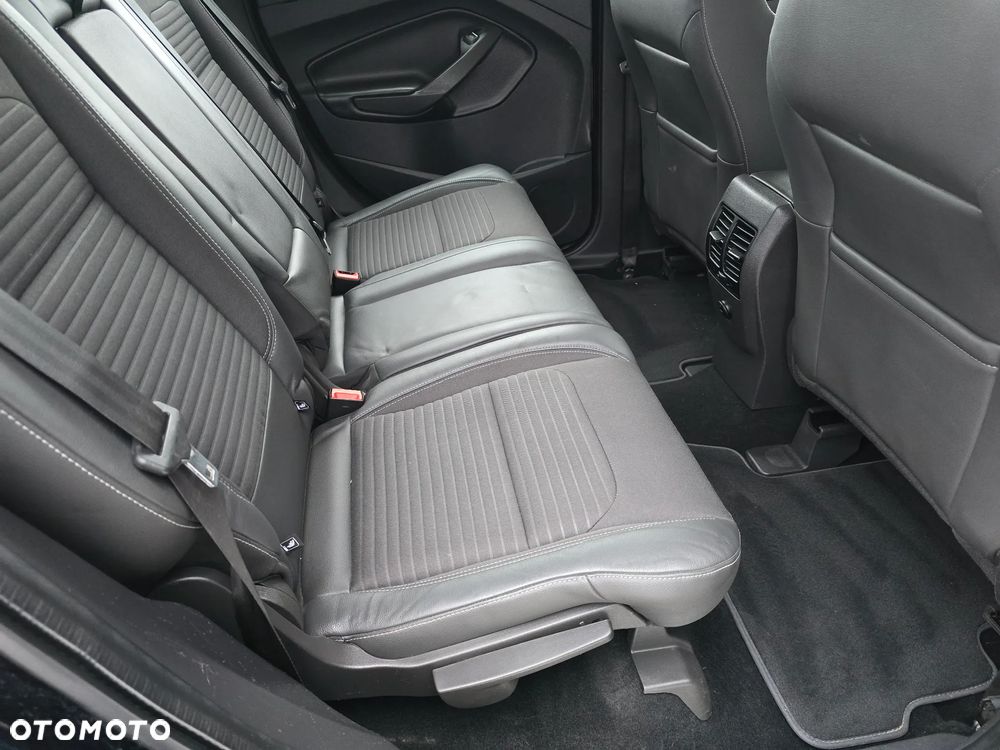 Ford Kuga 2.0 TDCi 4x4 Titanium - 22