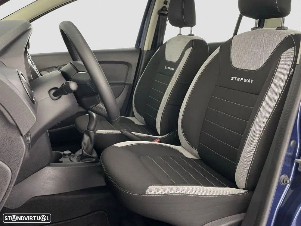 Dacia Logan MCV 1.5 dCi Stepway - 7