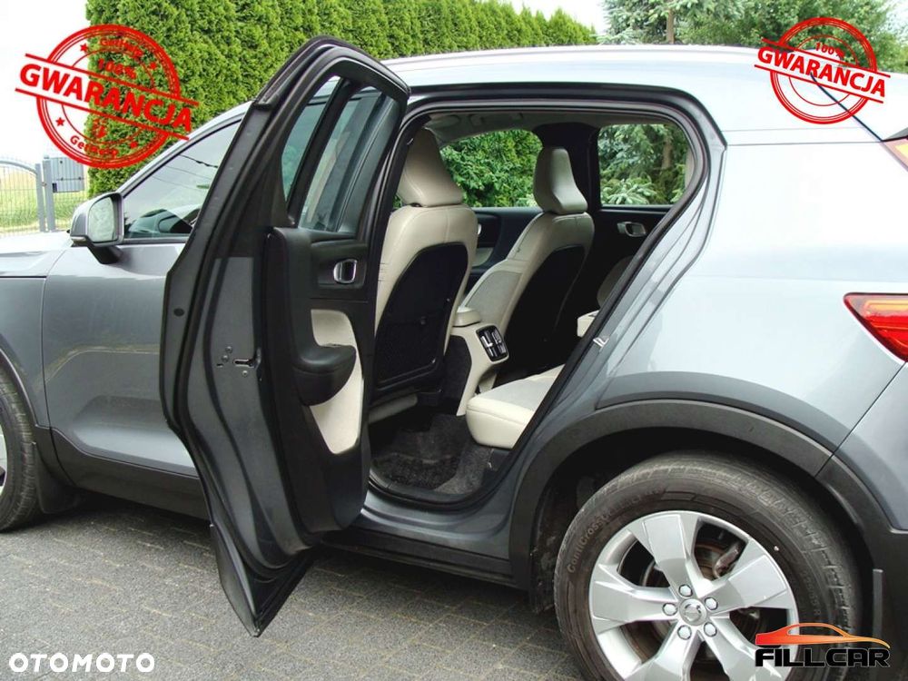 Volvo XC 40 D3 SCR Momentum - 19