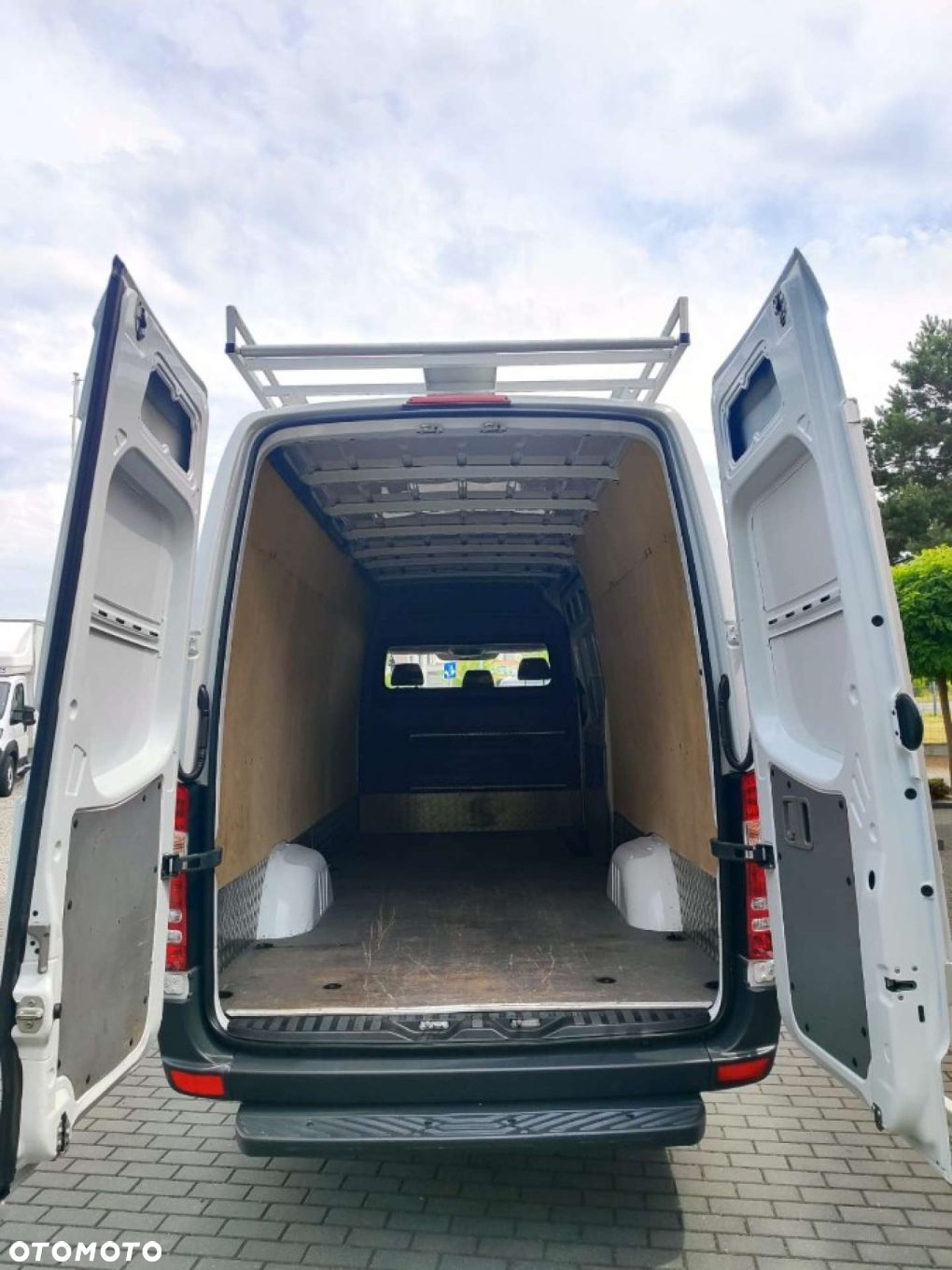 Mercedes-Benz SPRINTER - 22