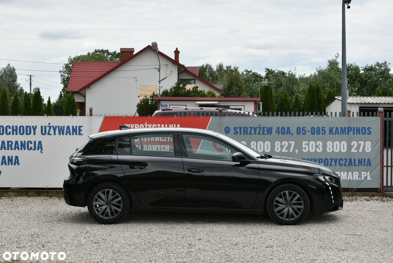 Peugeot 308 - 8