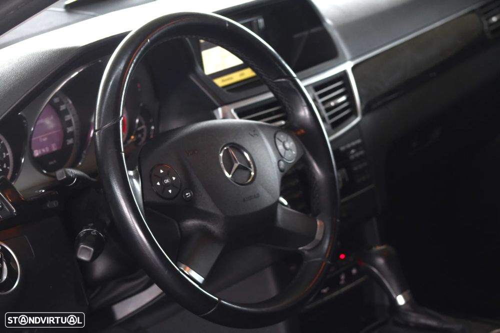 Mercedes-Benz E 250 CDI Avantgarde BlueEfficiency Auto. - 25
