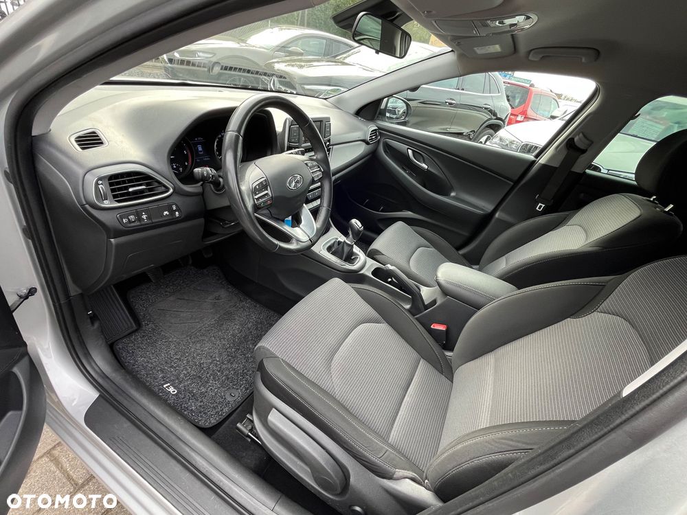 Hyundai i30 1.6 CRDI Select - 9