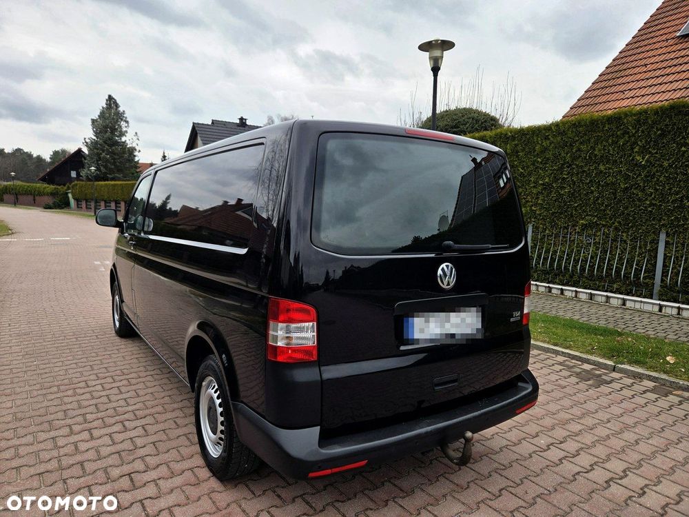 Volkswagen Transporter - 4
