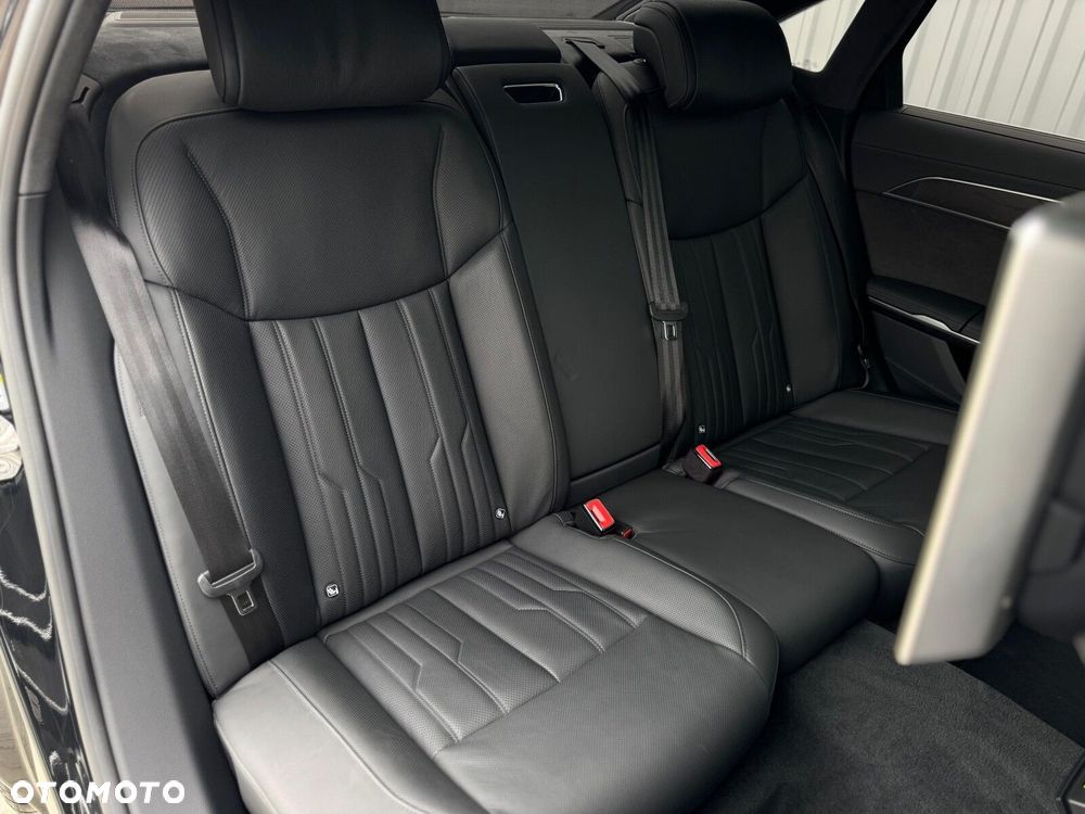 Audi A8 L 60 TFSI e Quattro Tiptronic - 34