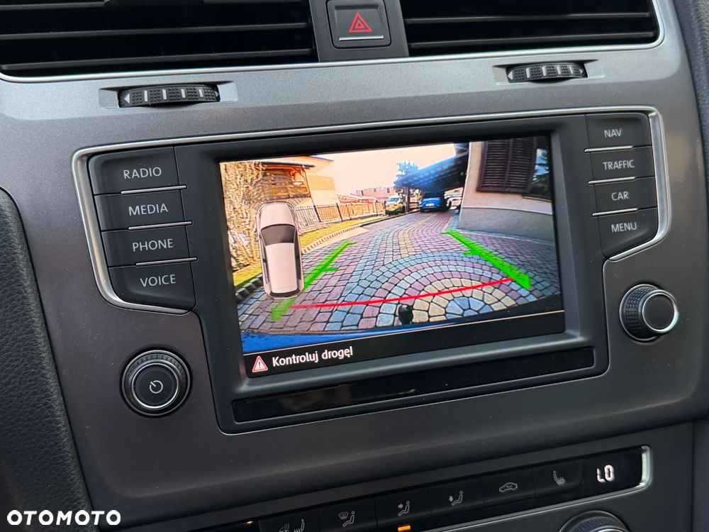 Volkswagen Golf 1.4 TSI BlueMotion Technology Lounge - 21