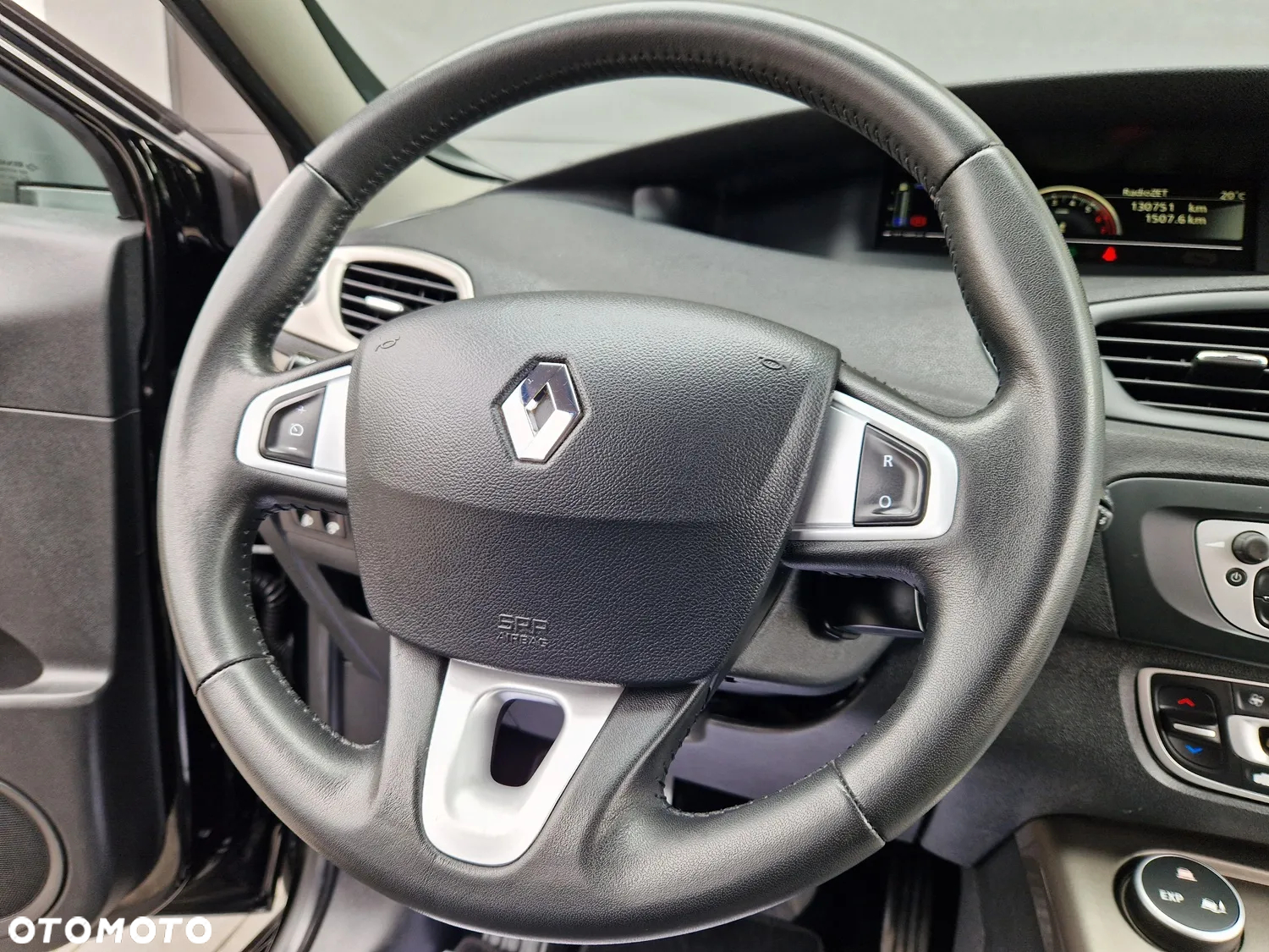 Renault Scenic 1.6 16V 110 Xmod Paris - 23