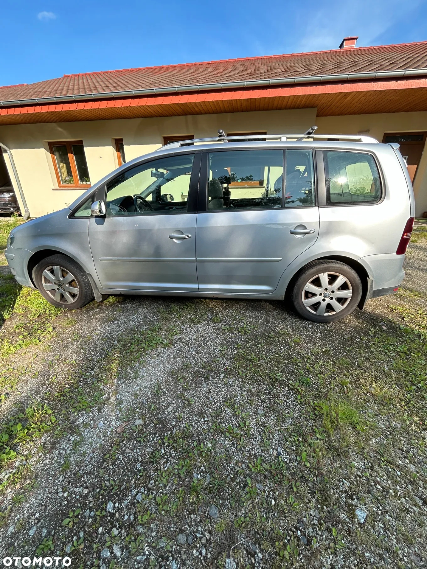 Volkswagen Touran 2.0 TDI Trendline - 5