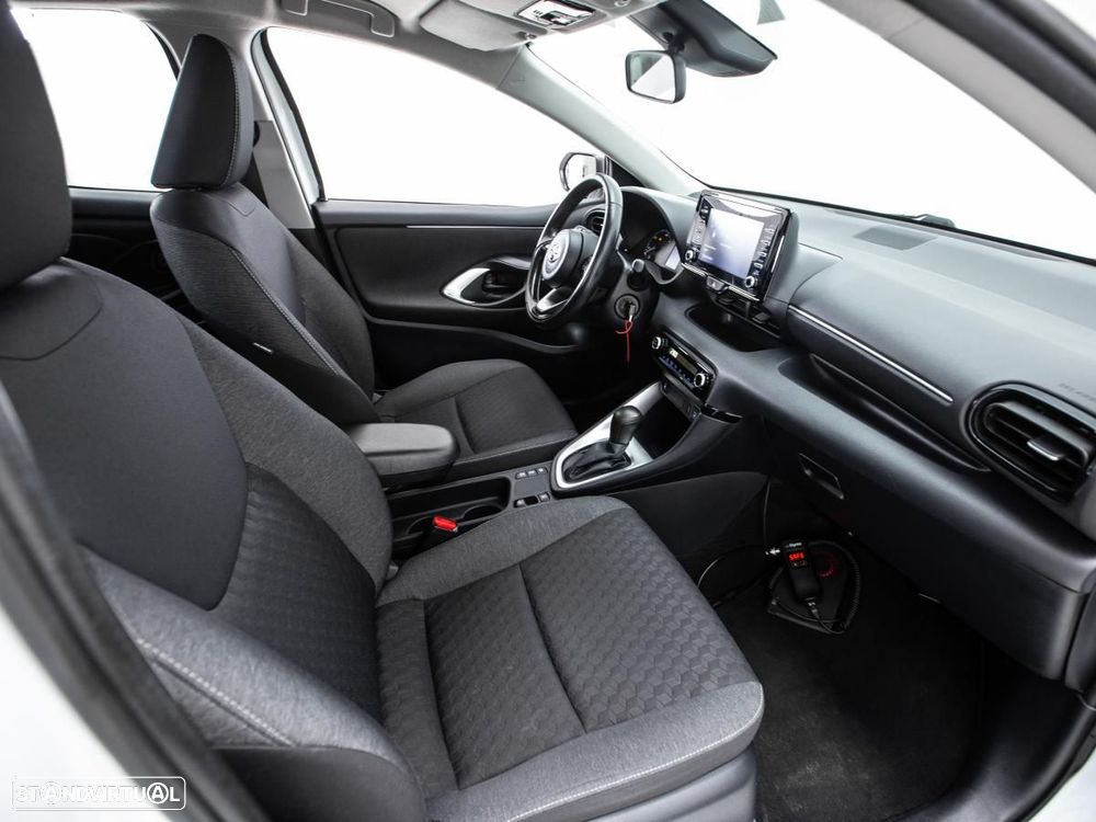 Toyota Yaris 1.5 HDF Comfort - 9