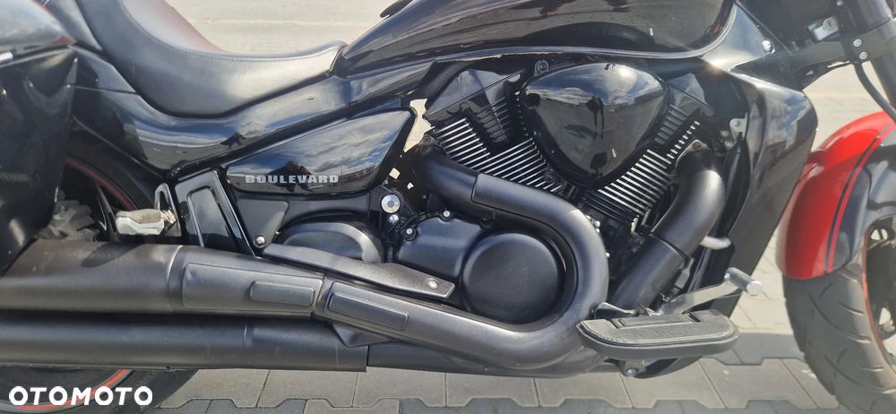 Suzuki Boulevard - 35